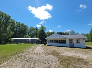 17909 Cadillac Hwy, Thompsonville, MI 49683