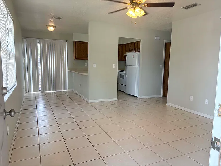 3784 NW Huntsboro St #101 — Photo 2