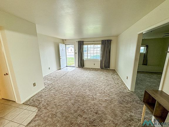 5th image of 1408 W Hermosa Dr