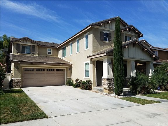 2nd image of 26055 Paxton Pl