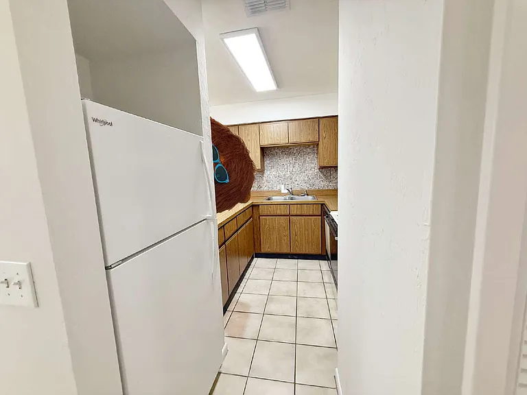 3815 Osprey Cir #D — Photo 6