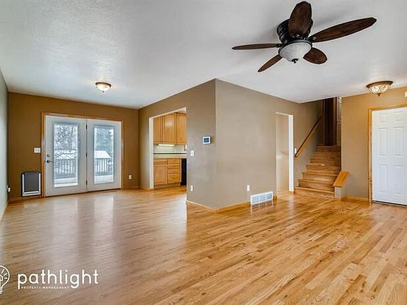 2nd image of 914 49th Ave