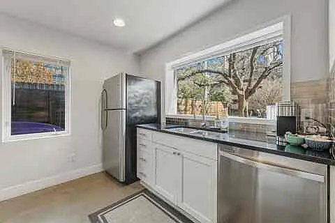 512 Bouldin Ave #B — Photo 9