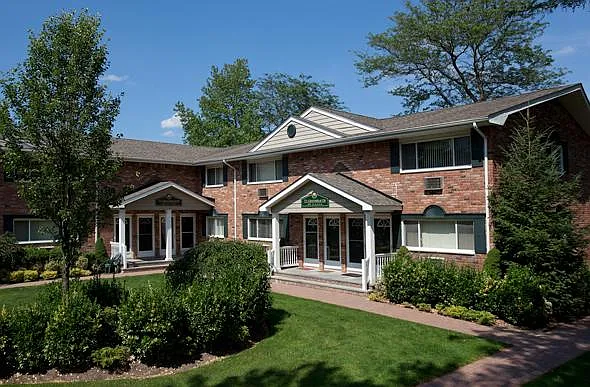 Fairfield Sunrise Gardens at Bohemia — Photo 13