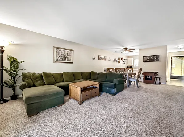 137 Webster Court #137, Newington, CT 06111