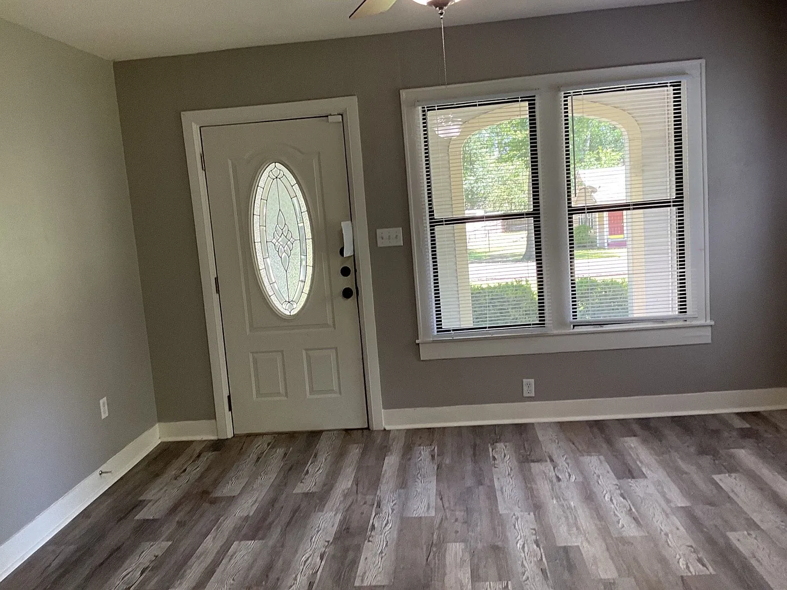 3 bed, 1424 sqft, $1,495 — Photo 2
