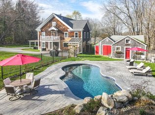 23 Old Oaken Bucket Rd, Scituate, MA 02066
