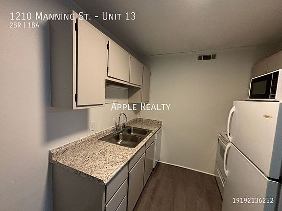 3rd image of 1210 Manning St Unit 13