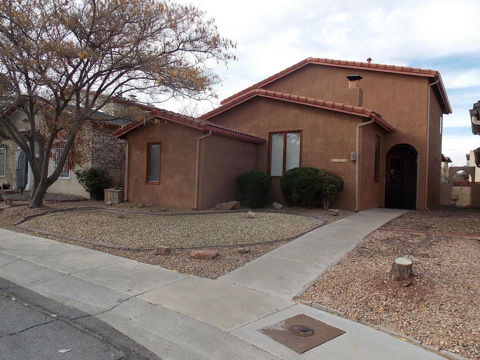 1st image of 7613 Sandlewood Dr NW
