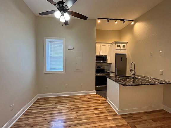 3rd image of 4024 Liberty Ave #10753201