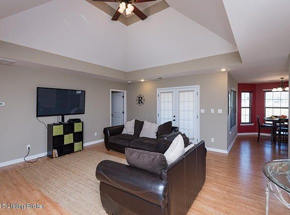 1607 Overlook Circle, 40065, Great Room