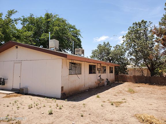 4th image of 326 & 330 Karen Ave