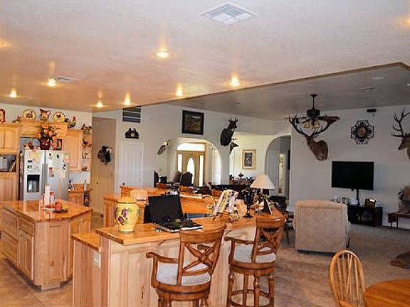 Living/Kitchen