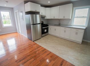 166 N 15th St FLOOR 3, East Orange, NJ 07017