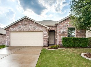 2135 Rains County Rd, Forney, TX 75126