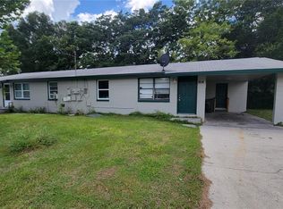 202 8th St NE, Ruskin, FL 33570