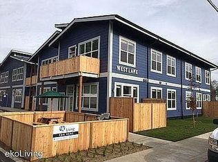 33763 E Columbia Ave #10, Scappoose, OR 97056