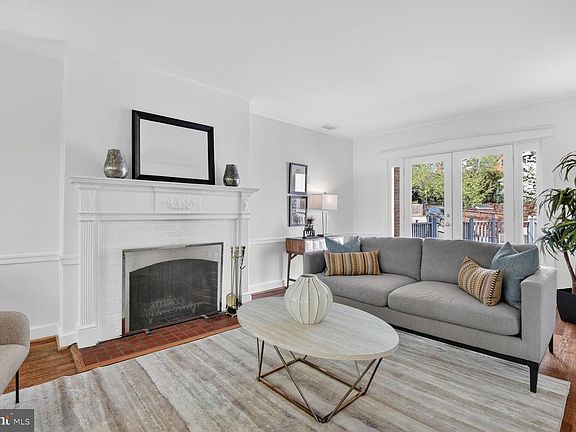5th image of 4447 Q St NW
