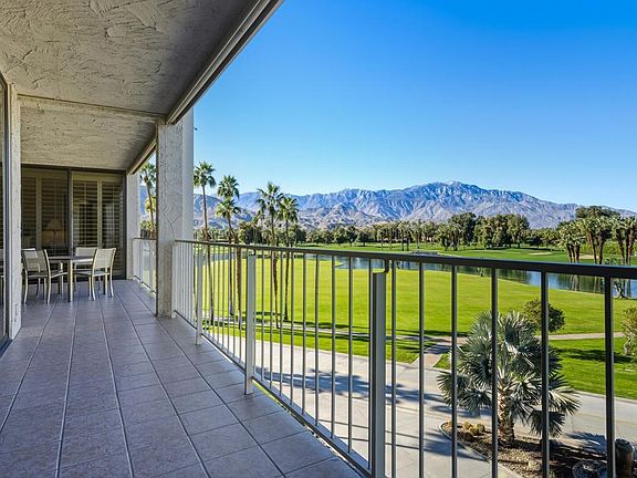 5th image of 910 Island Dr APT 408