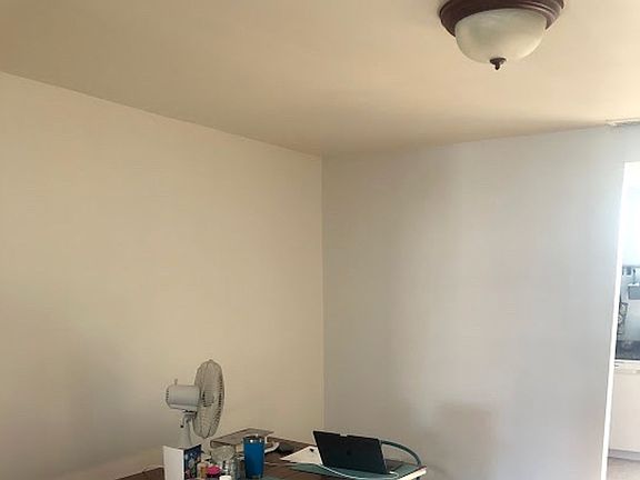 4th image of 504 Cathedral St APT 301
