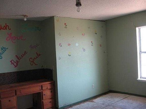 bedroom2