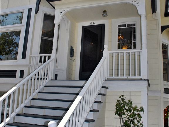 4th image of 431 Lakehouse Ave