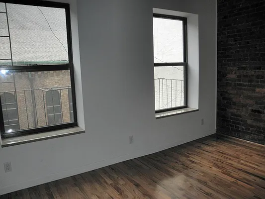 Rented by RV Realty | media 25