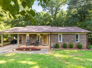 2042 Modern Estates Rd, Lincolnton, NC 28092