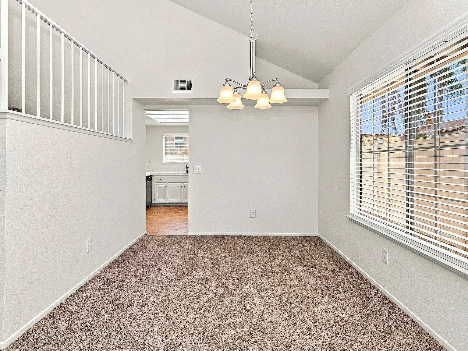 19949 Silvercrest Ln — Photo 3