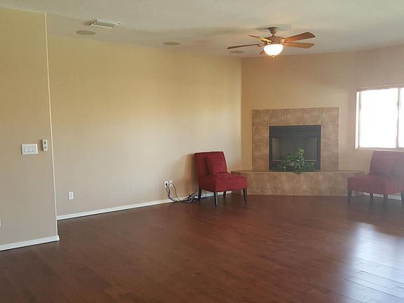 3rd image of 7684 W Quachila Ct