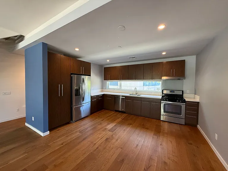 411 Garden St — Photo 7