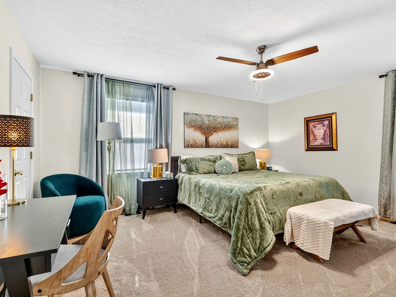 3 bed, 1500 sqft, $4,200 — Photo 4