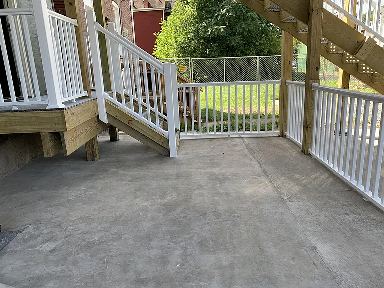 517 N Saint Clair St #1 — Photo 20