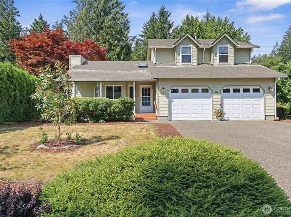 2715 Walnut Loop NW, Olympia, WA 98502