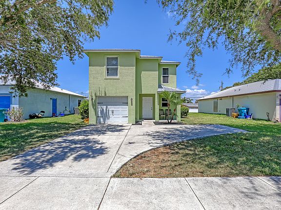 3rd image of 717 NW 2nd Street