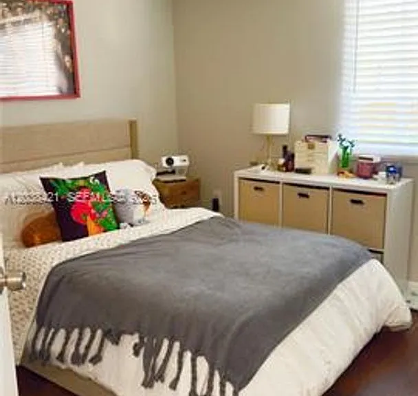 2845 NE 185th St #Townhouse 908 — Photo 10
