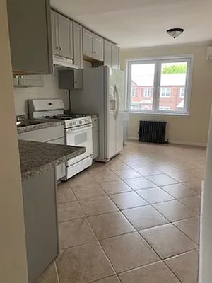 Rented by Capri Jet Realty Corp | media 21