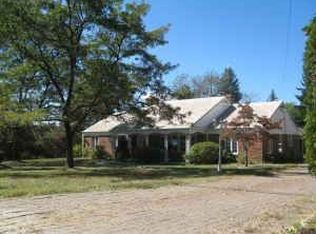 2048 Murdstone Rd, Pittsburgh, PA 15241