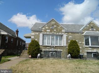 7712 Bradford St, Philadelphia, PA 19152