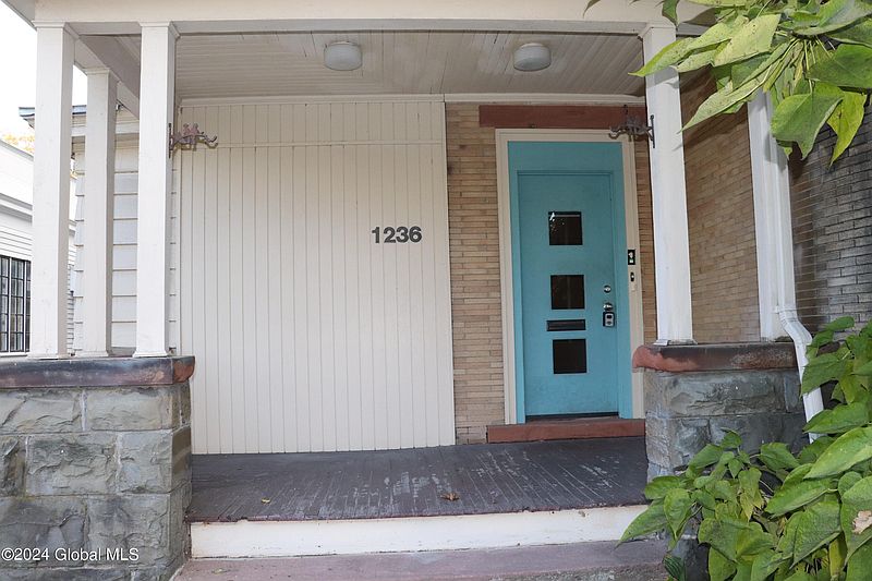 2nd image of 1236 Union Street