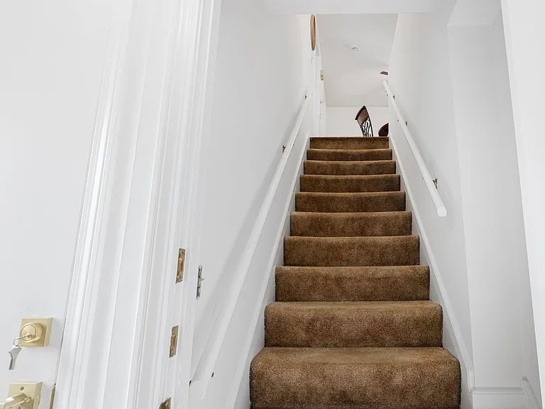 45 E St #2 — Photo 10