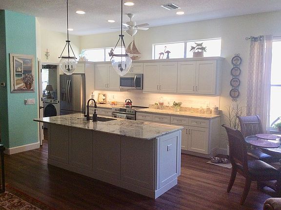 5th image of 26461 Feathersound Dr