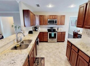 10433 Vistadale Dr, Dallas, TX 75238