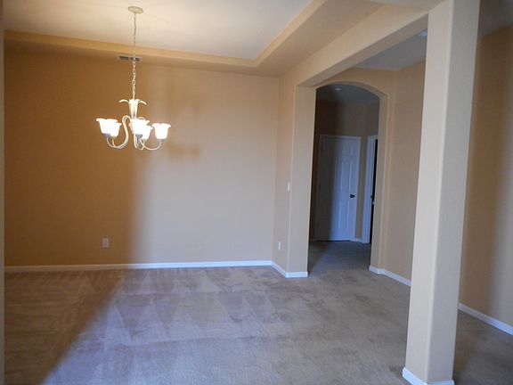 4th image of 2901 Maybrook Dr