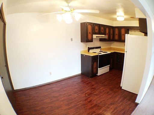 4th image of 213 Concord Ct APT 2