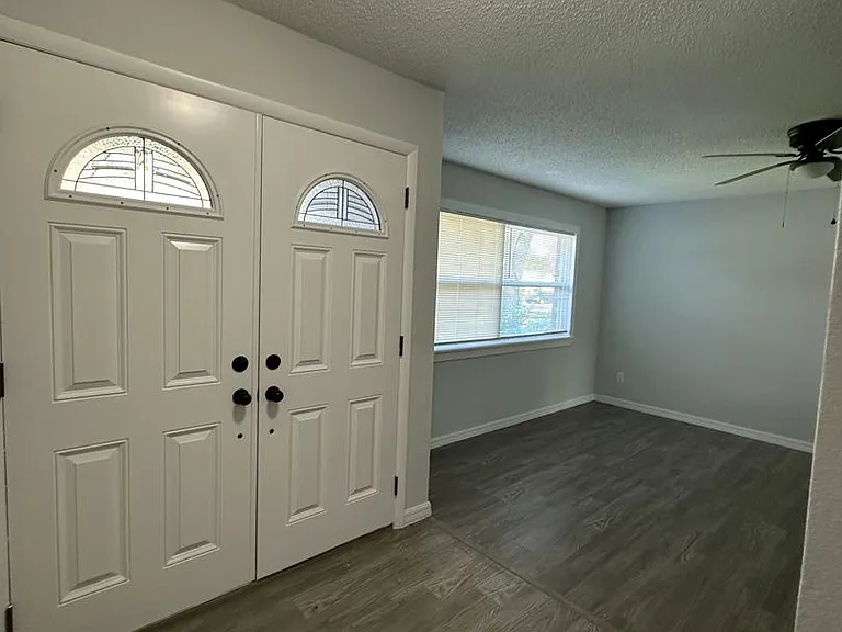 4959 Tangerine Ave — Photo 4