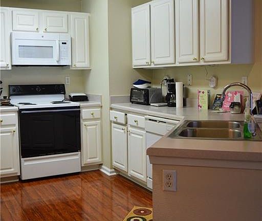 5th image of 350 Emerald Forest Blvd APT 12202