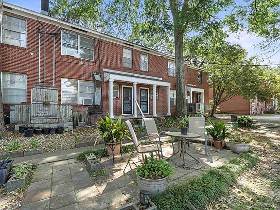 2nd image of 640 Carol Marie Dr #640