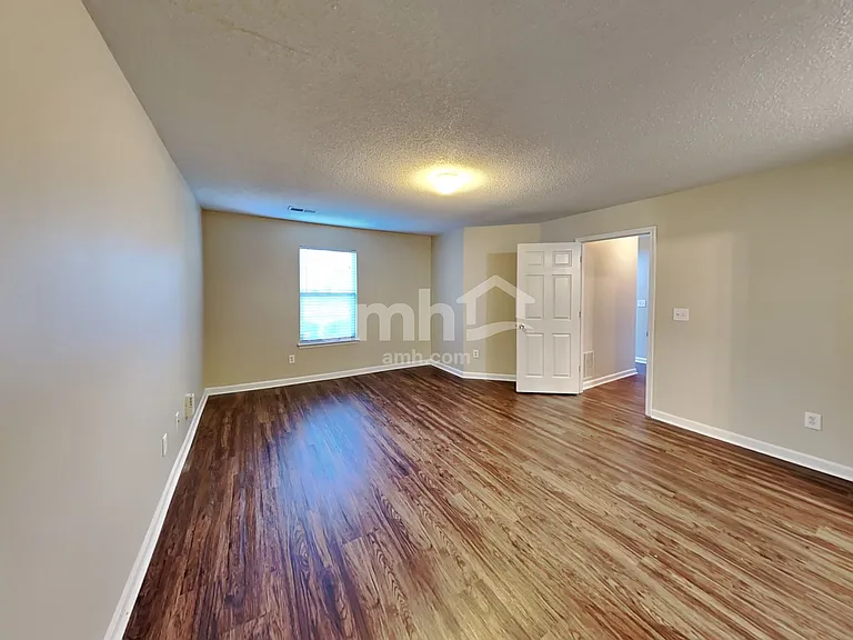 4654 Grove Ct — Photo 7