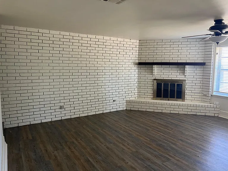 Living room with fireplace